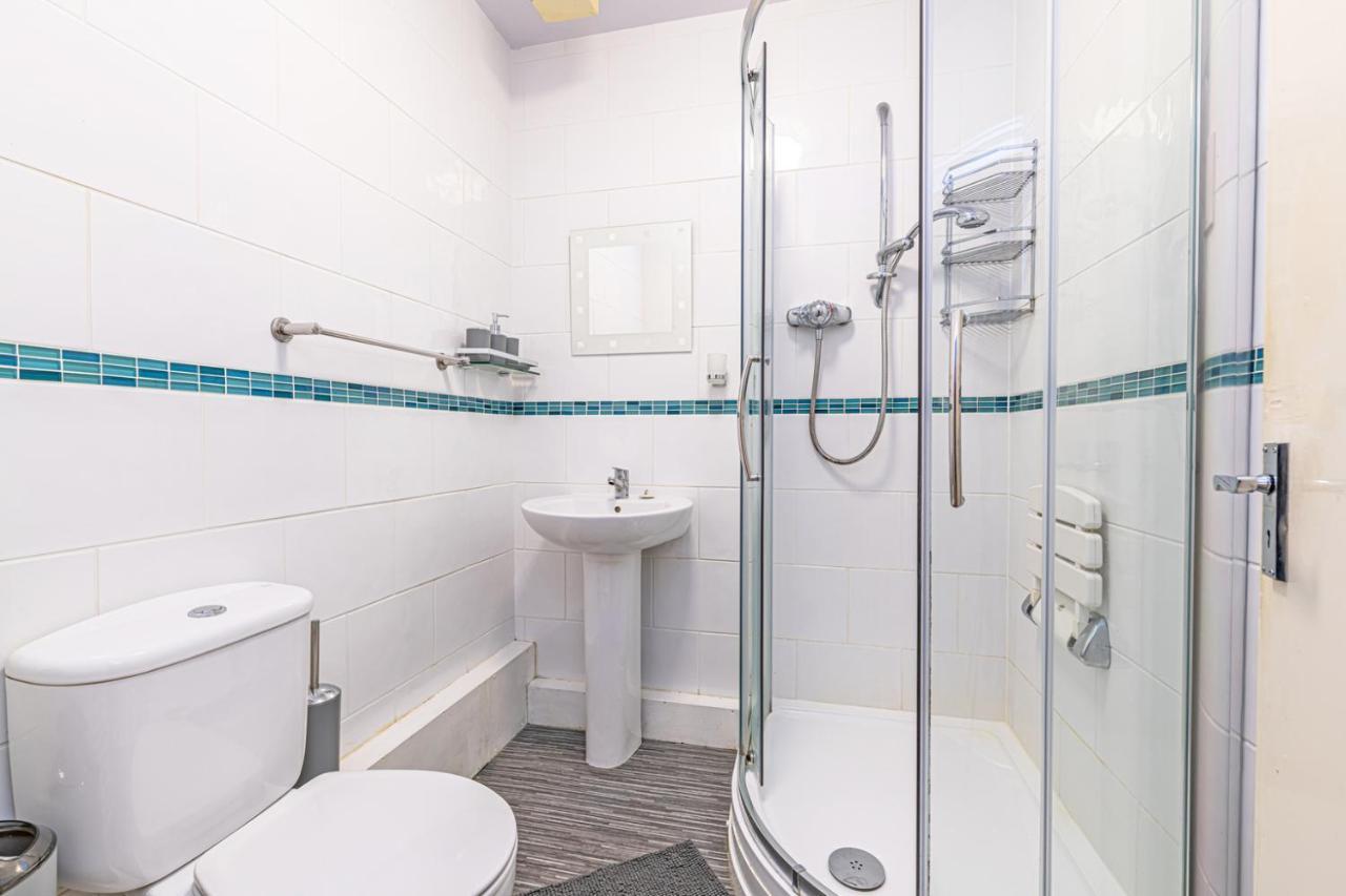 Scalebar Bridge End Mill Apartment Settle Luaran gambar