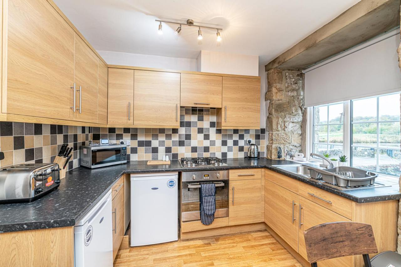 Scalebar Bridge End Mill Apartment Settle Luaran gambar